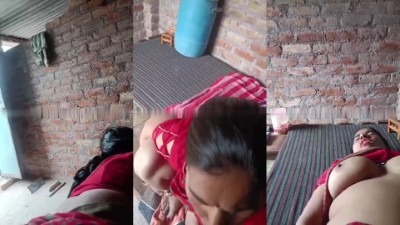 கிராமத்து பாஜி கடைக்கார ஆண்ட்டி செகிரெட் ஆஜர் செஸ்