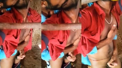 பொள்ளாச்சி கே காதலனை கிச் செய்துகொண்டே சுன்னி அடிக்கிறான்