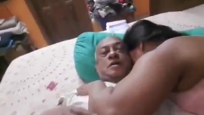 ௭௦ப்ளூஸ் ஓல்டஜ் தாத்தா காலேஜ் படிக்கும் பேதி லீக்கின் செஸ்