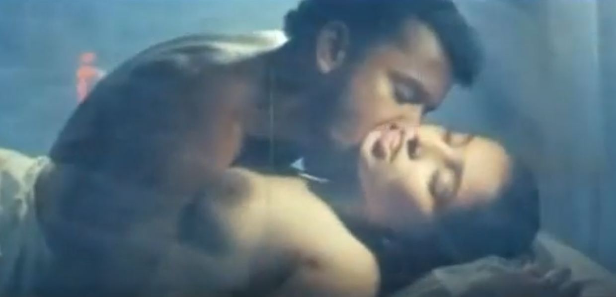 மதுரை ஓல்ட் மாமனார் மருமகள் லிப்லாக் கிஸ்ஸிங் செஸ் கிளிப்